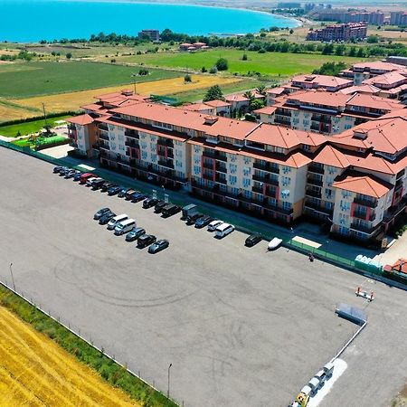 Apartcomplex Chateau 阿赫洛伊 外观 照片