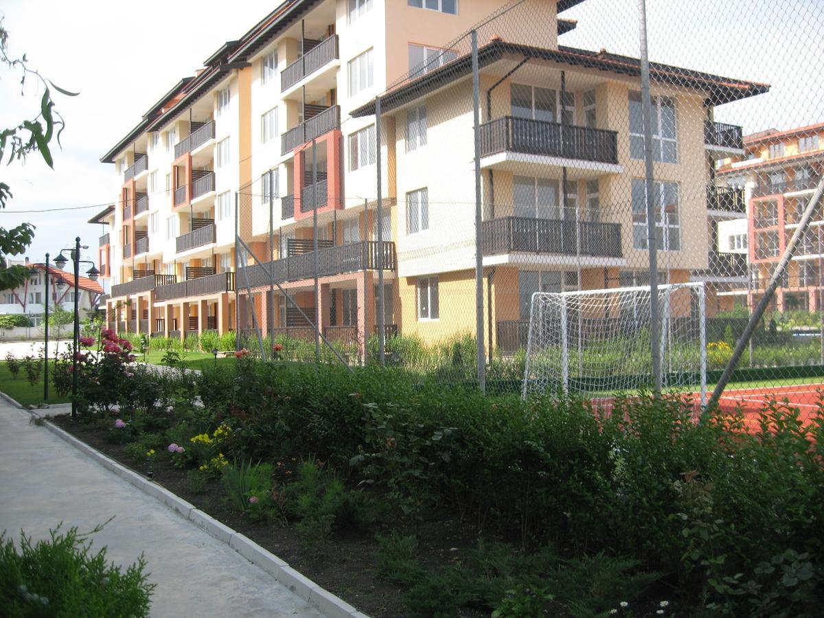 Apartcomplex Chateau 阿赫洛伊 外观 照片