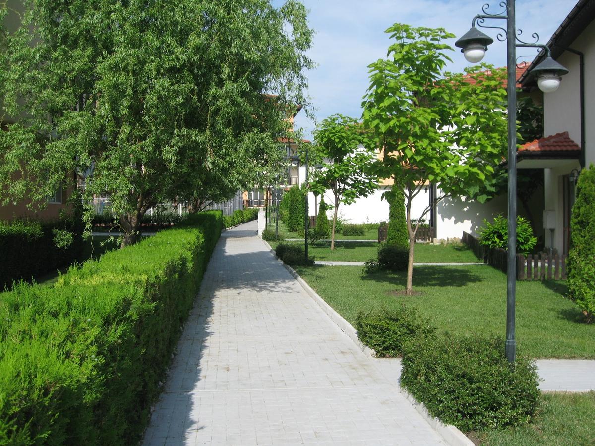 Apartcomplex Chateau 阿赫洛伊 外观 照片