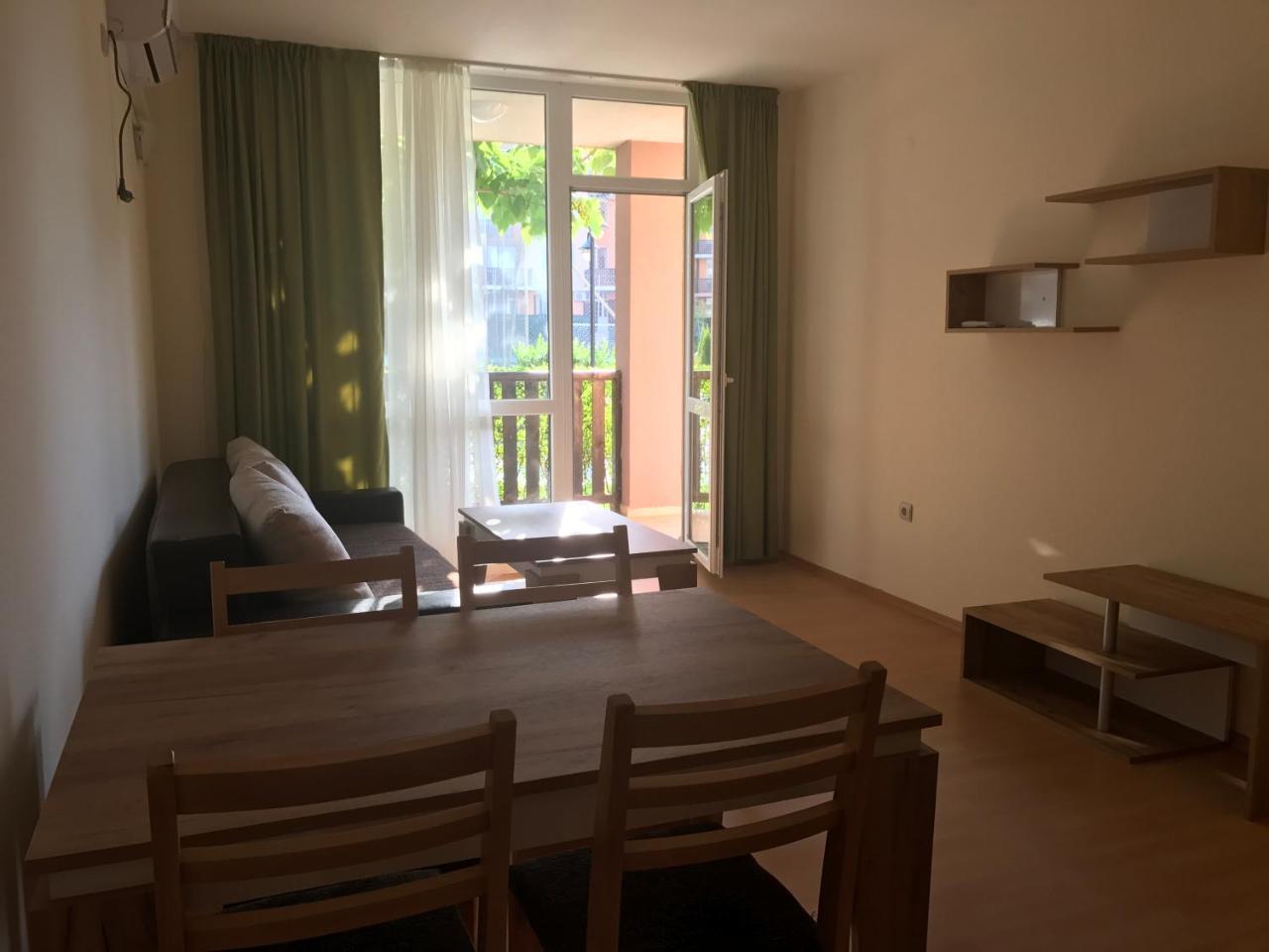 Apartcomplex Chateau 阿赫洛伊 外观 照片