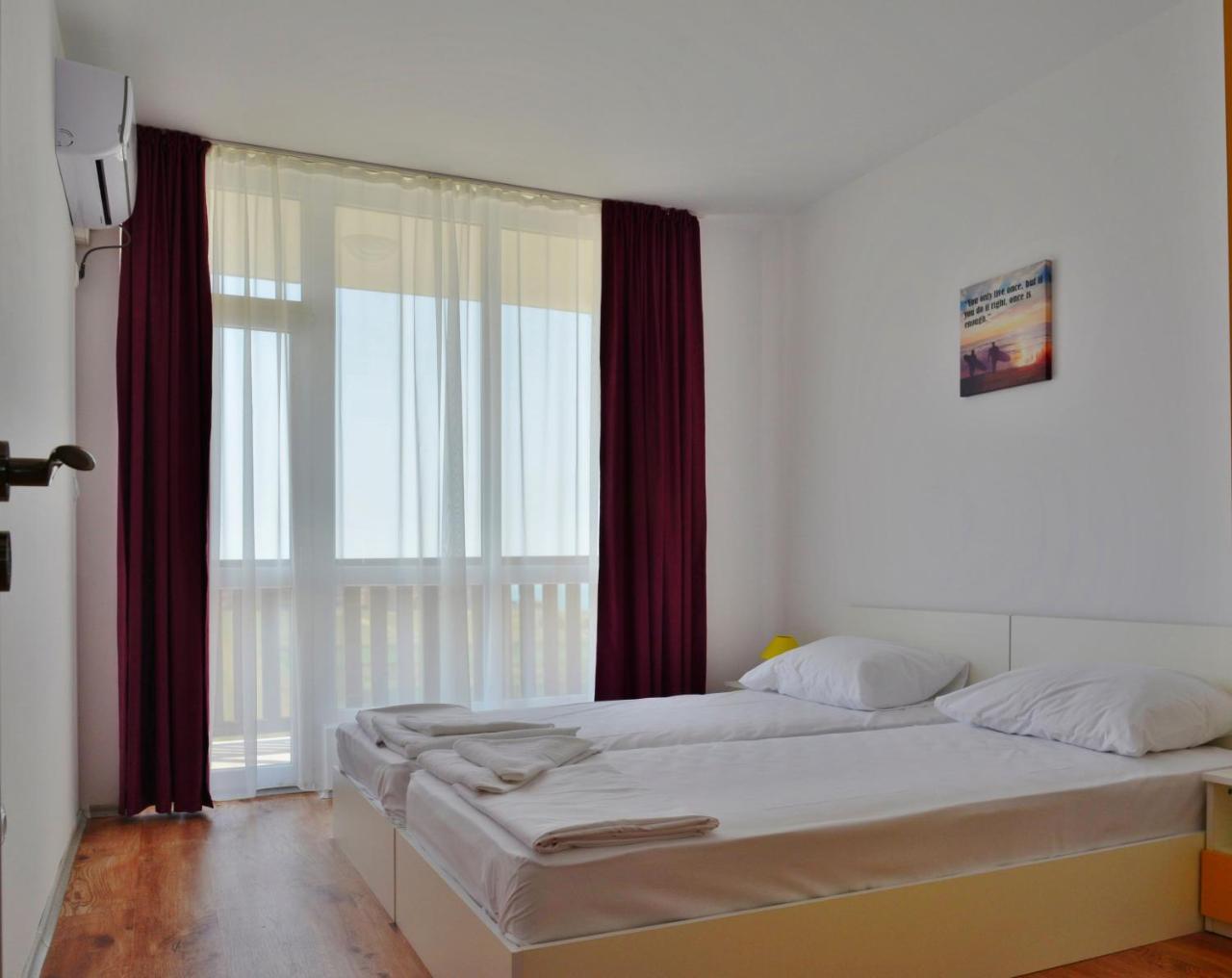 Apartcomplex Chateau 阿赫洛伊 外观 照片